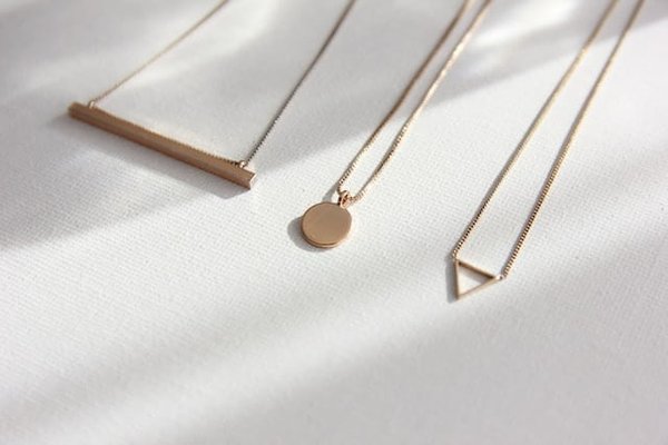 Quelles sont les tendances bijoux du moment et comment les adopter ?